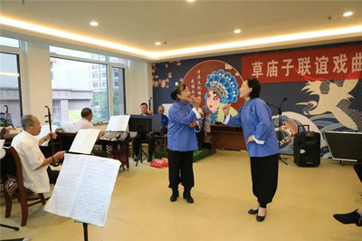 多彩社區(qū)文化潤心田 草廟子鎮(zhèn)以文藝創(chuàng)作服務(wù)提升群眾幸福感